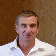 Aurélien Vallas, co-manager of Extrat and La Charpenterie des Bois Noirs